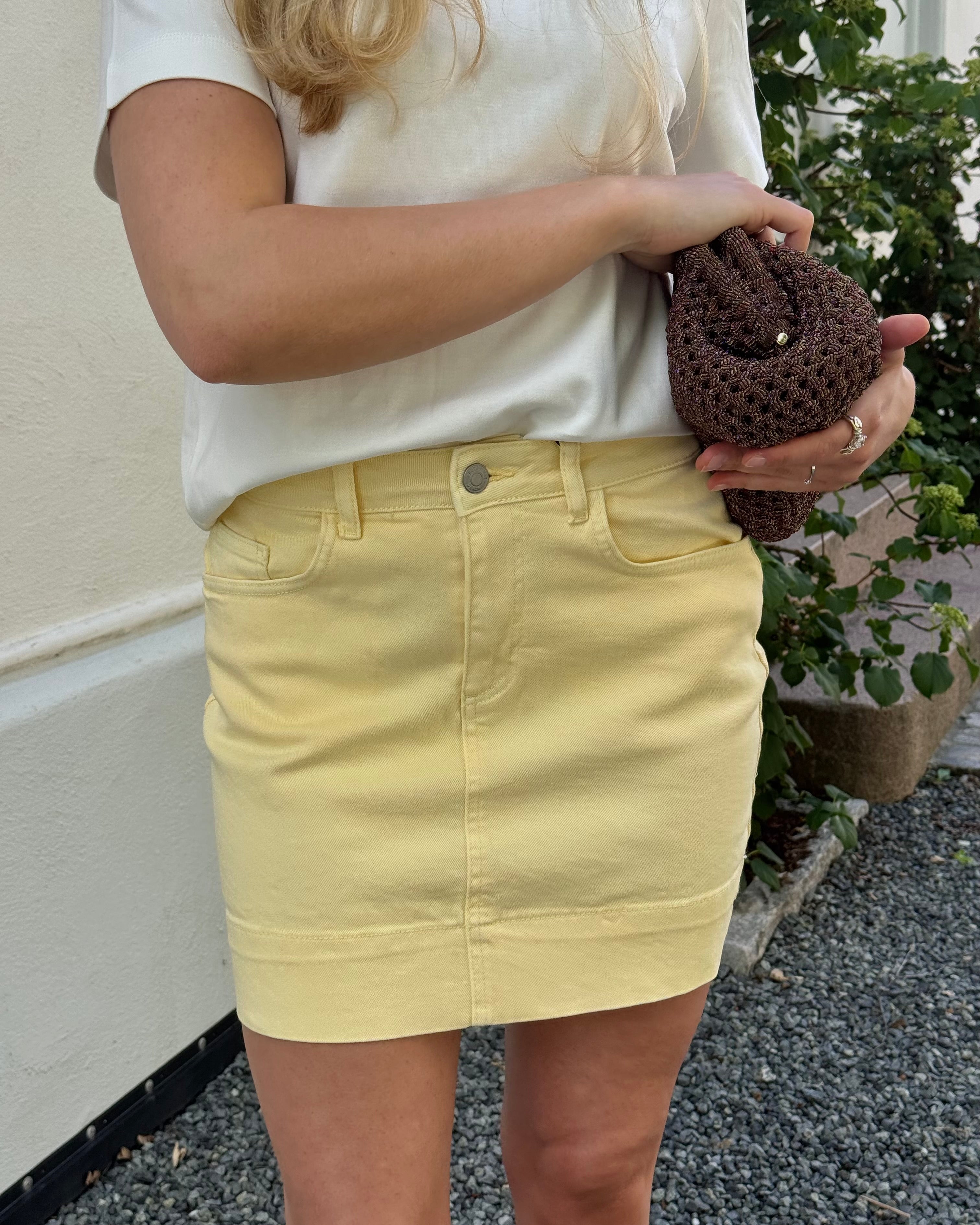 NMYOLANDA Short Skirt - French Vanilla